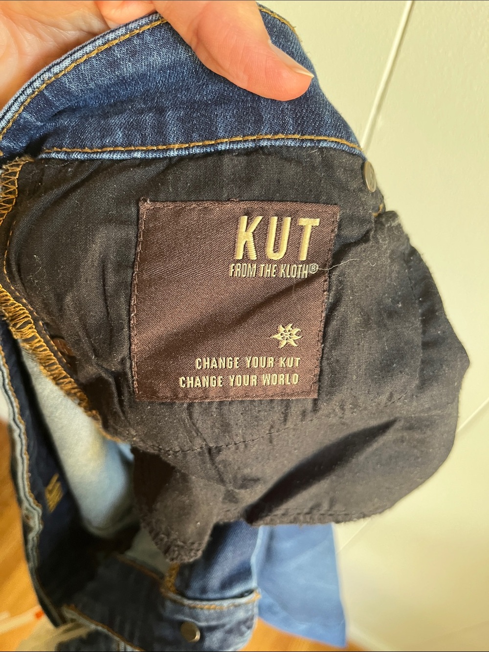 Kut from the Kloth Slouchy Boyfriend Casual Dark Wash Straight Leg Jeans Sz 12 - Picture 5 of 10